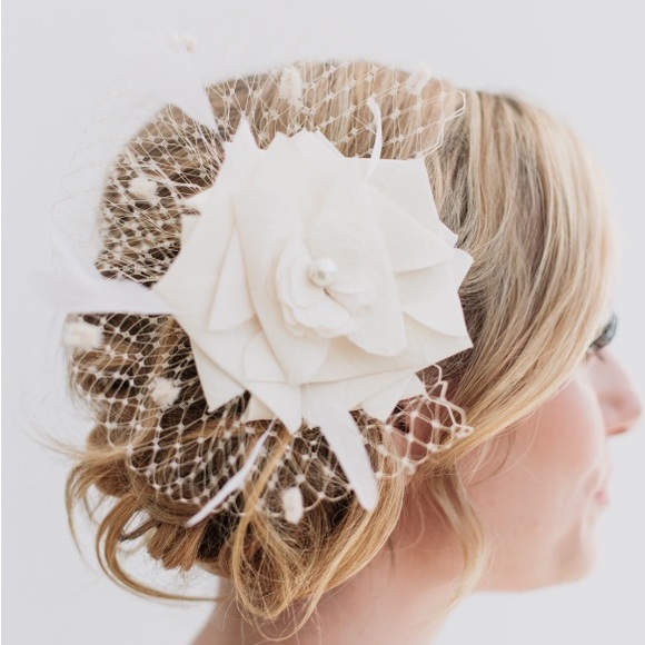 Wedding Dress (2 Piece) + Hair Fastener - Picture 10 of 10